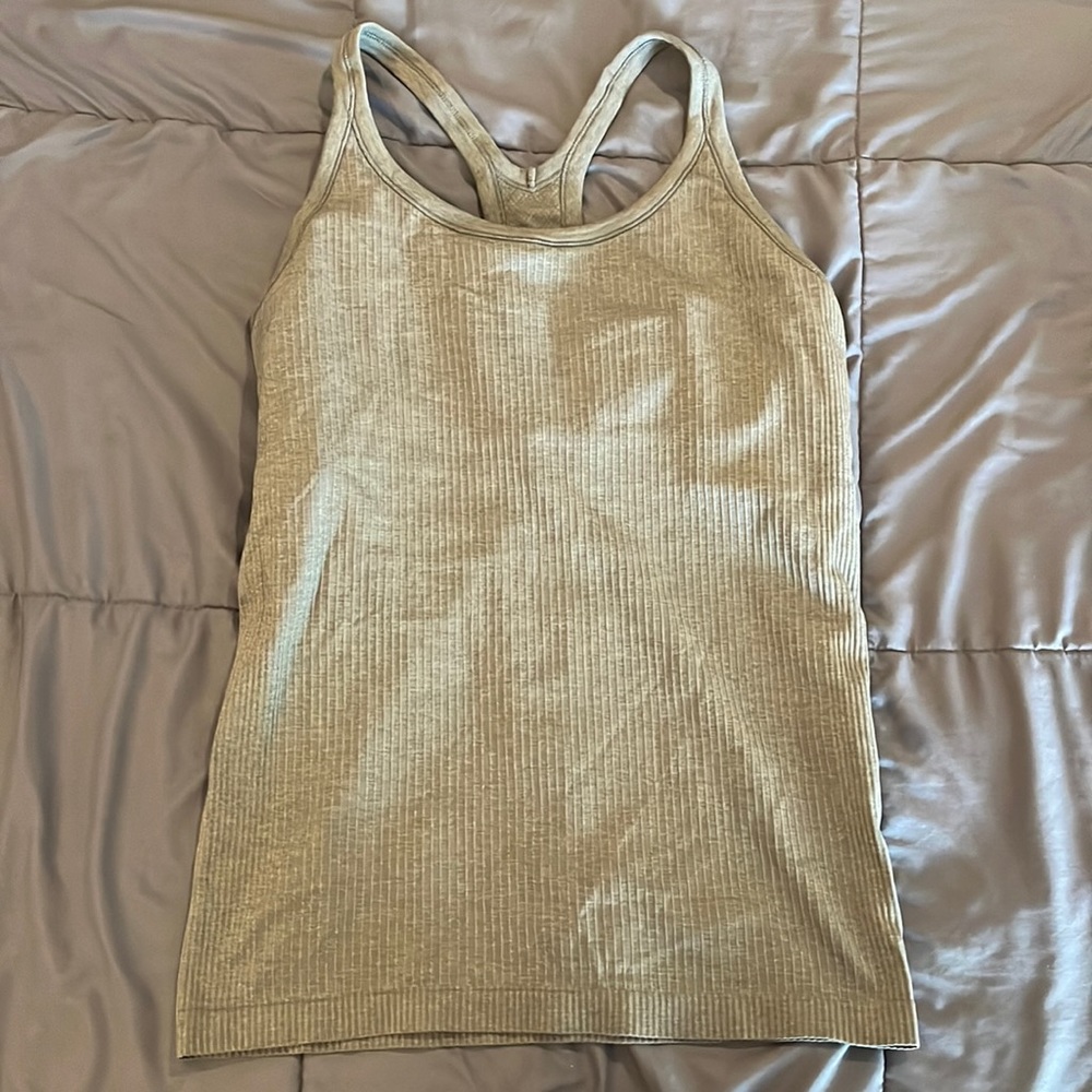 Ebb To Street Tank
